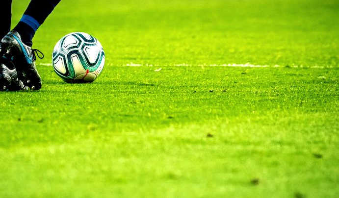 苏格兰FC vs 铂金 赛前分析 · 津巴超