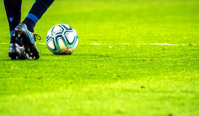 科尔隆 vs 芬斯 赛前分析 · 乌拉杯