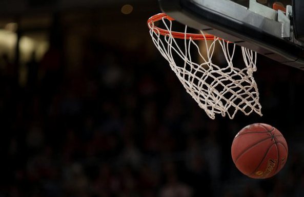 康涅狄格太阳 vs 洛杉矶火花 赛前分析 · WNBA