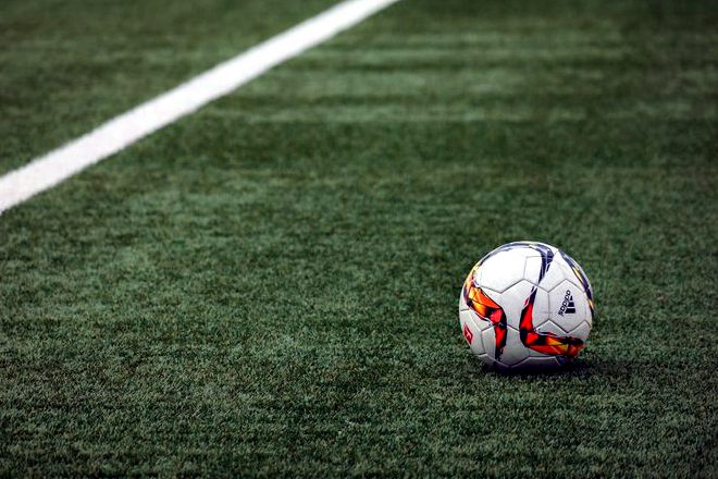 辛巴波拉 vs 摩尔体育世界FC 赛前分析 · 津巴超