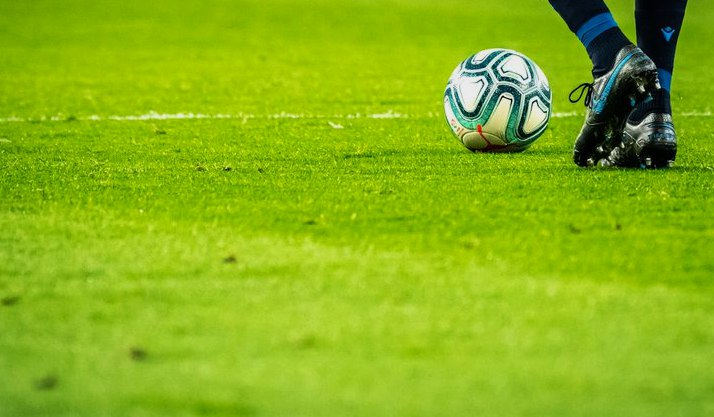 乌德勒支 vs 阿波罗利马索尔(中) 赛前分析 · 球会友谊