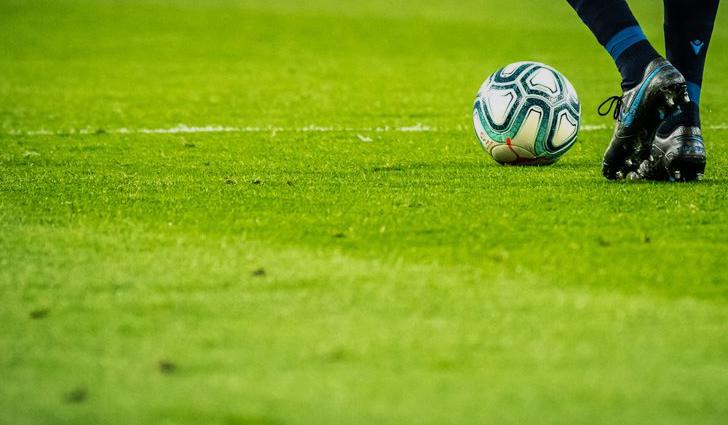 维拉法利 vs VFB希尔顿 赛前分析 · 球会友谊