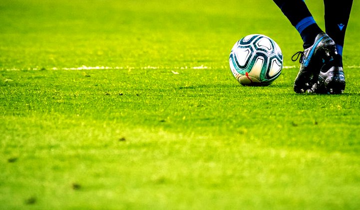 克卢日 vs 诺亚FC 赛前分析 · 球会友谊