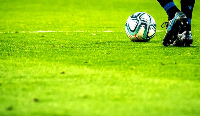 卡尔本切尔卡瑟 vs 杜纳伊夫齐 赛前分析 · 乌克兰杯
