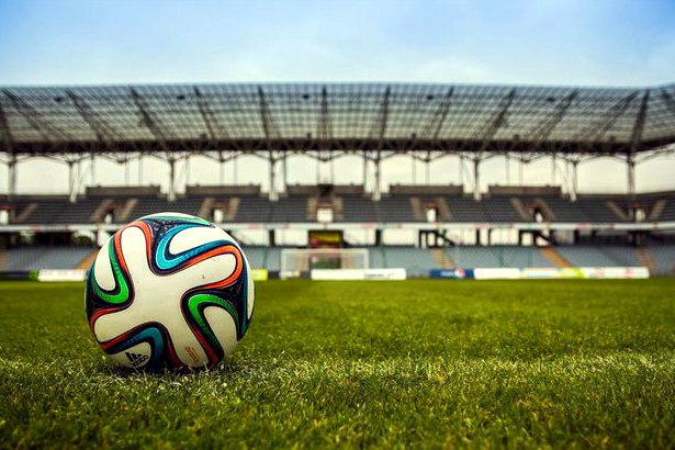洛杉矶FC II队 vs 皇家君主 赛前分析 · 美预备联