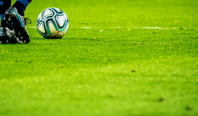 波特兰樱桃炸弹女足 vs 奥利城FC女足 赛前分析 · 美女业余