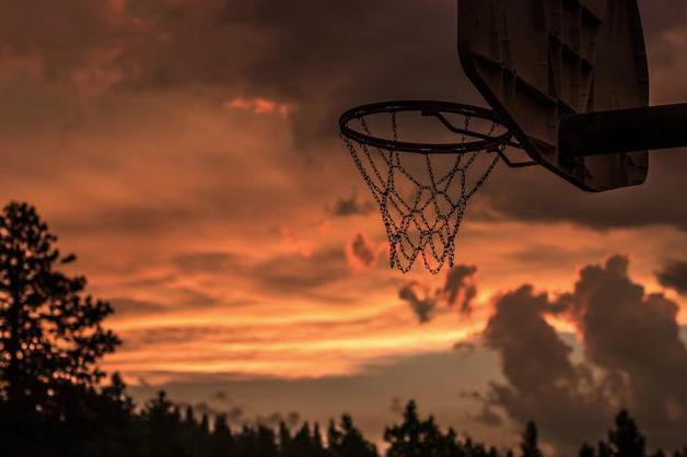 俄克拉荷马城雷霆 vs 圣安东尼奥马刺 赛前分析 · NBA