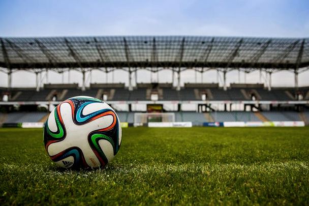 重庆南开中学U17 vs 郑州二中U17 赛前分析 · 中青U17
