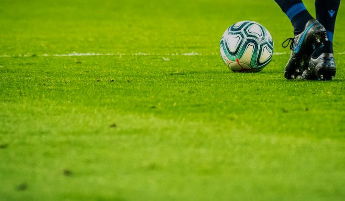 摩尔体育世界FC vs 玛尼卡钻石 赛后战报 · 津巴超