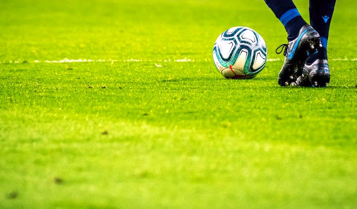 摩尔体育世界FC vs 迪纳莫斯 赛后战报 · 津巴超
