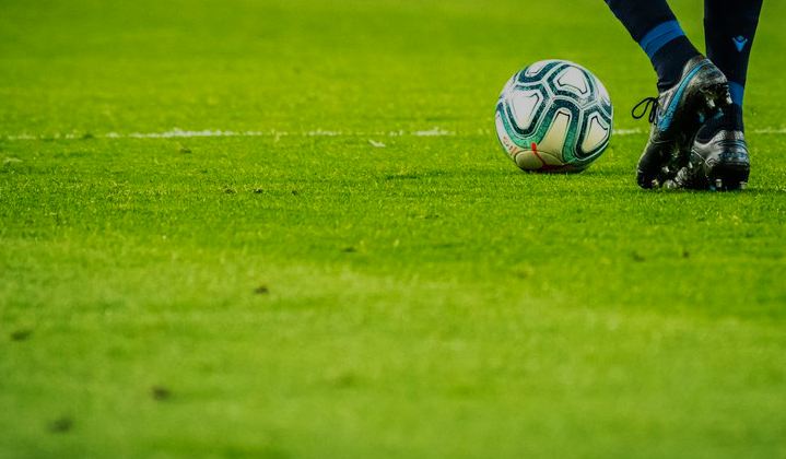 蓝色沃特斯FC vs 米德尔汉联足球俱乐部 赛后战报 · 多米联