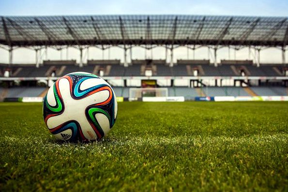皇后大学 vs 邓迪拉 赛后战报 · 球会友谊